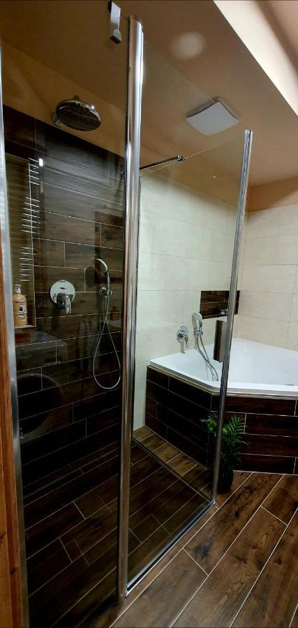 Apartman Jako Doma ออลอโมตซ์ ภายนอก รูปภาพ
