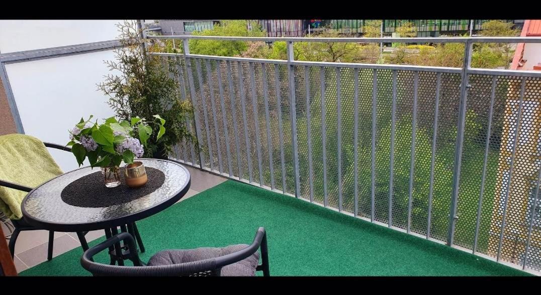Apartman Jako Doma ออลอโมตซ์ ภายนอก รูปภาพ